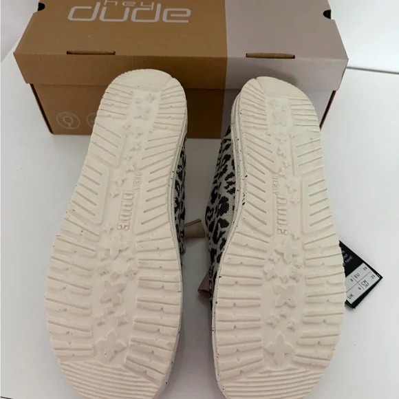 Hey Dude Wendy Cheetah Gray NWT 8 - Picture 2 of 3